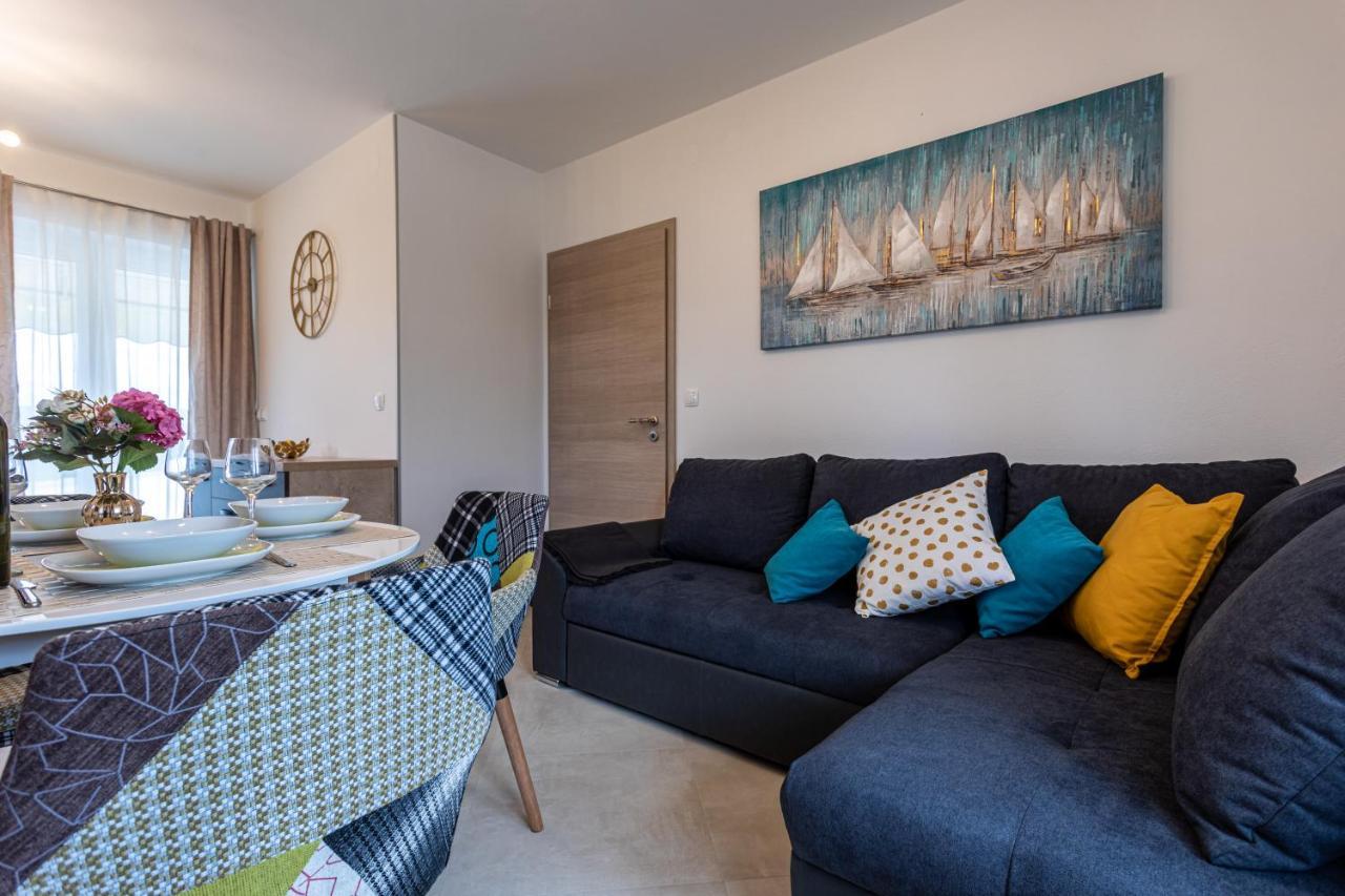 Apartment Ivan Sveti Ivan Dobrinjski Eksteriør billede